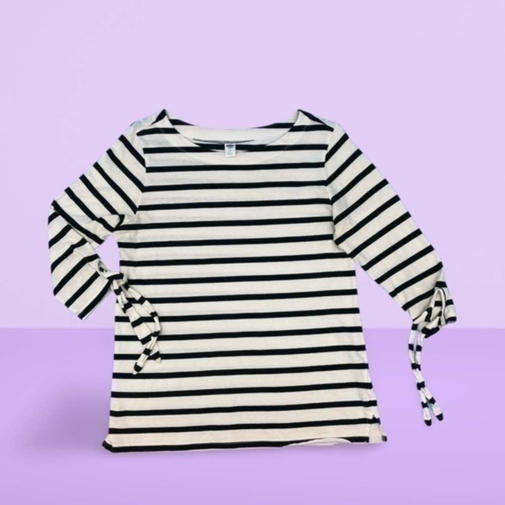 OLD Navy Stripe 3/4 sleeve Tee